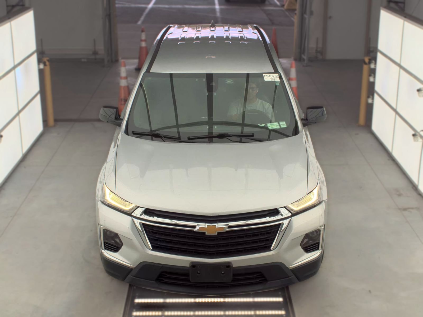 2022 Chevrolet Traverse LS