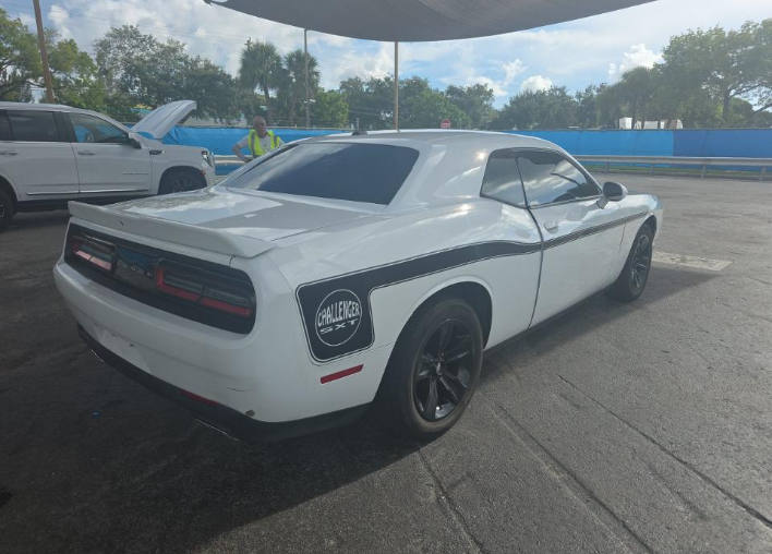 2019 Dodge Challenger SXT