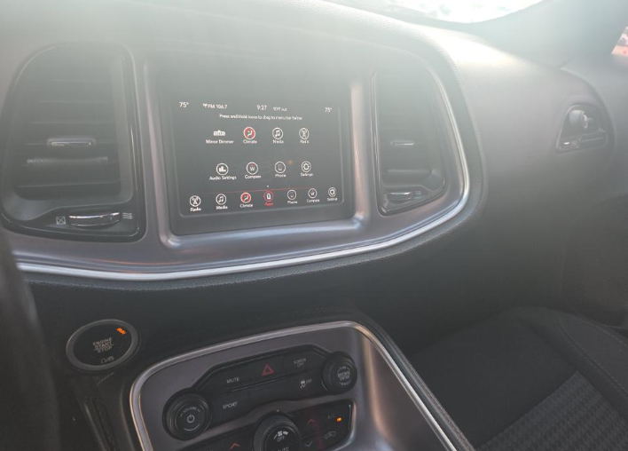 2019 Dodge Challenger SXT