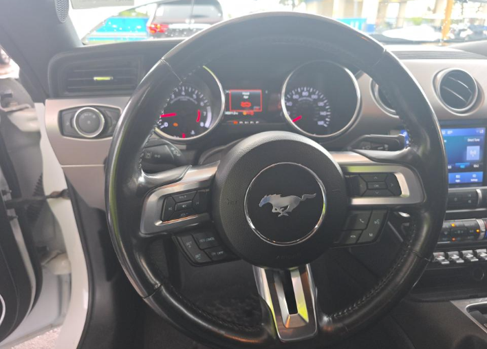 2022 Ford Mustang EcoBoost Premium