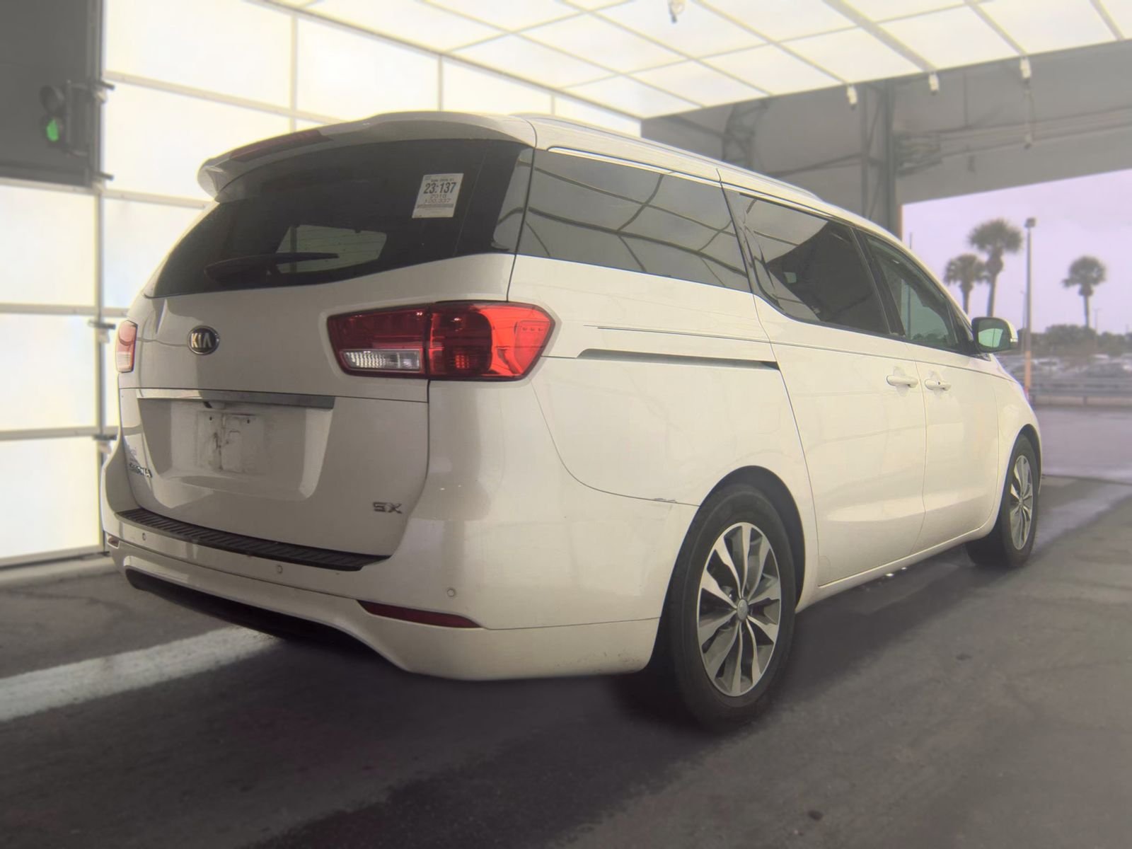 2018 Kia Sedona SX (Carnival americana)