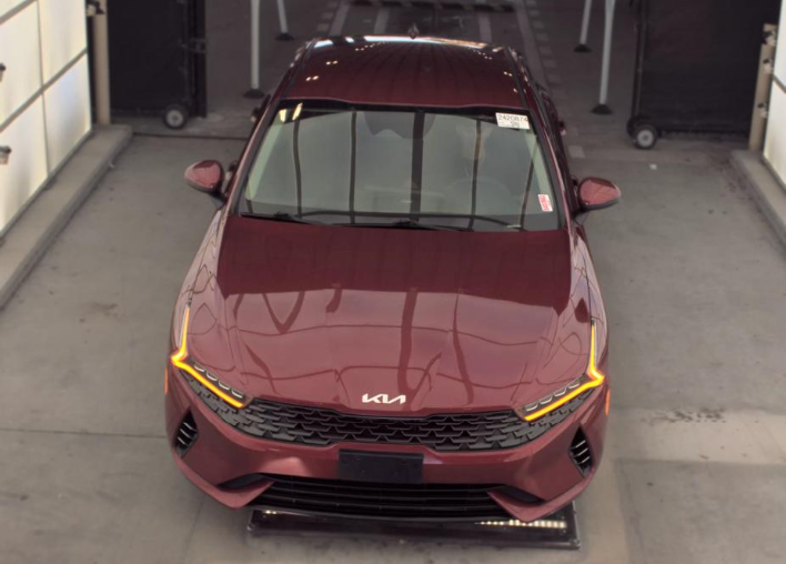 2022 Kia K5 LXS