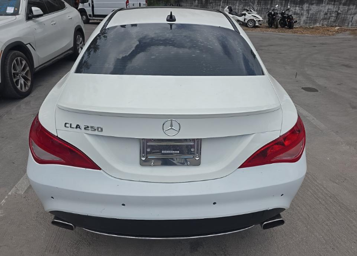2018 Mercedes-Benz CLA 250