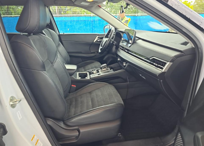 2022 Mitsubishi Outlander SE