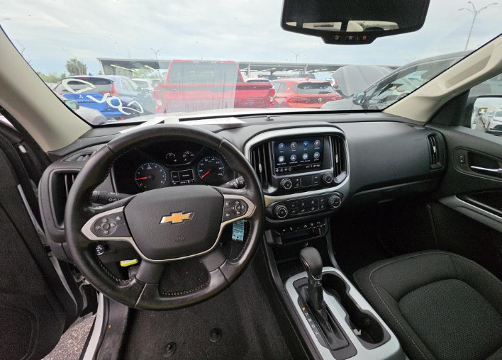 2022 Chevrolet Colorado LT Crew Cab (2LT)