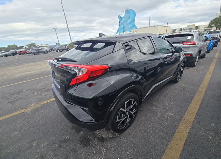 2018 Toyota C-HR XLE