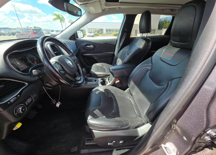 2019 Jeep Cherokee Trailhawk Elite Edition