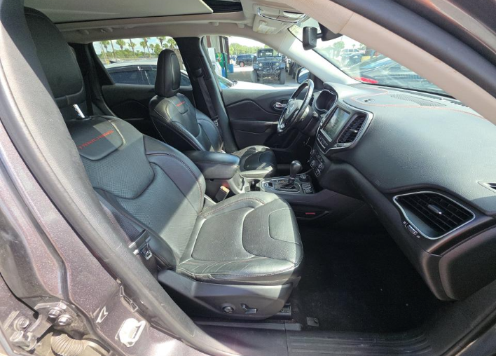 2019 Jeep Cherokee Trailhawk Elite Edition